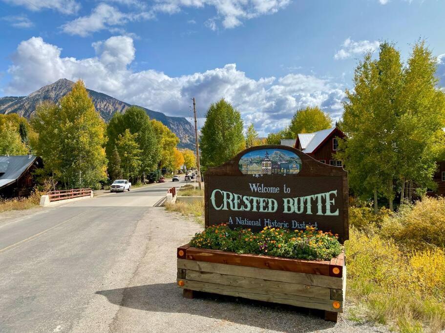Ferienwohnung Mt Cb Mountain Side With King Bed, Hot Tub, Pool & Kitchen! Crested Butte Exterior foto