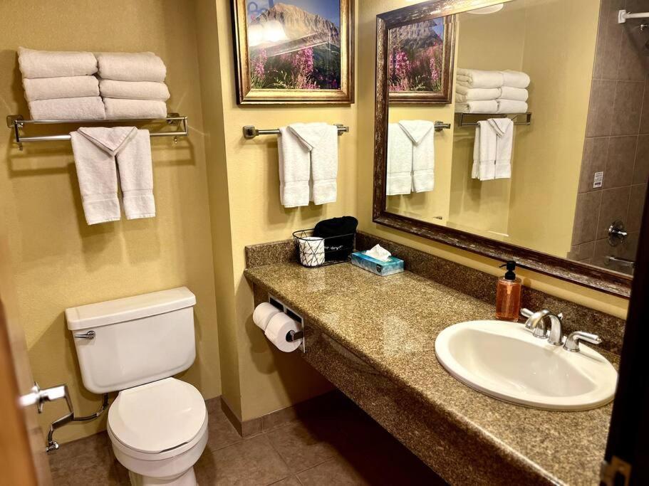 Ferienwohnung Mt Cb Mountain Side With King Bed, Hot Tub, Pool & Kitchen! Crested Butte Exterior foto