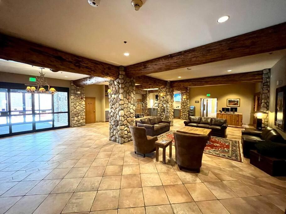 Ferienwohnung Mt Cb Mountain Side With King Bed, Hot Tub, Pool & Kitchen! Crested Butte Exterior foto